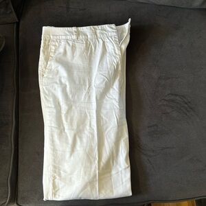 White Capri Pants